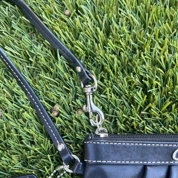 COACH Black wristlet Wallet - Picture 4 of 7